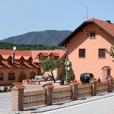 B&B Kolaric Jastrebarsko Buitenkant foto