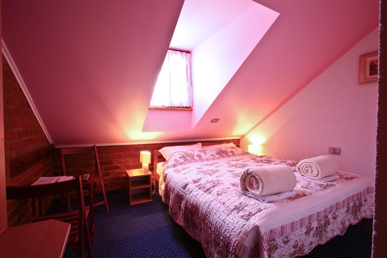B&B Kolaric Jastrebarsko Buitenkant foto