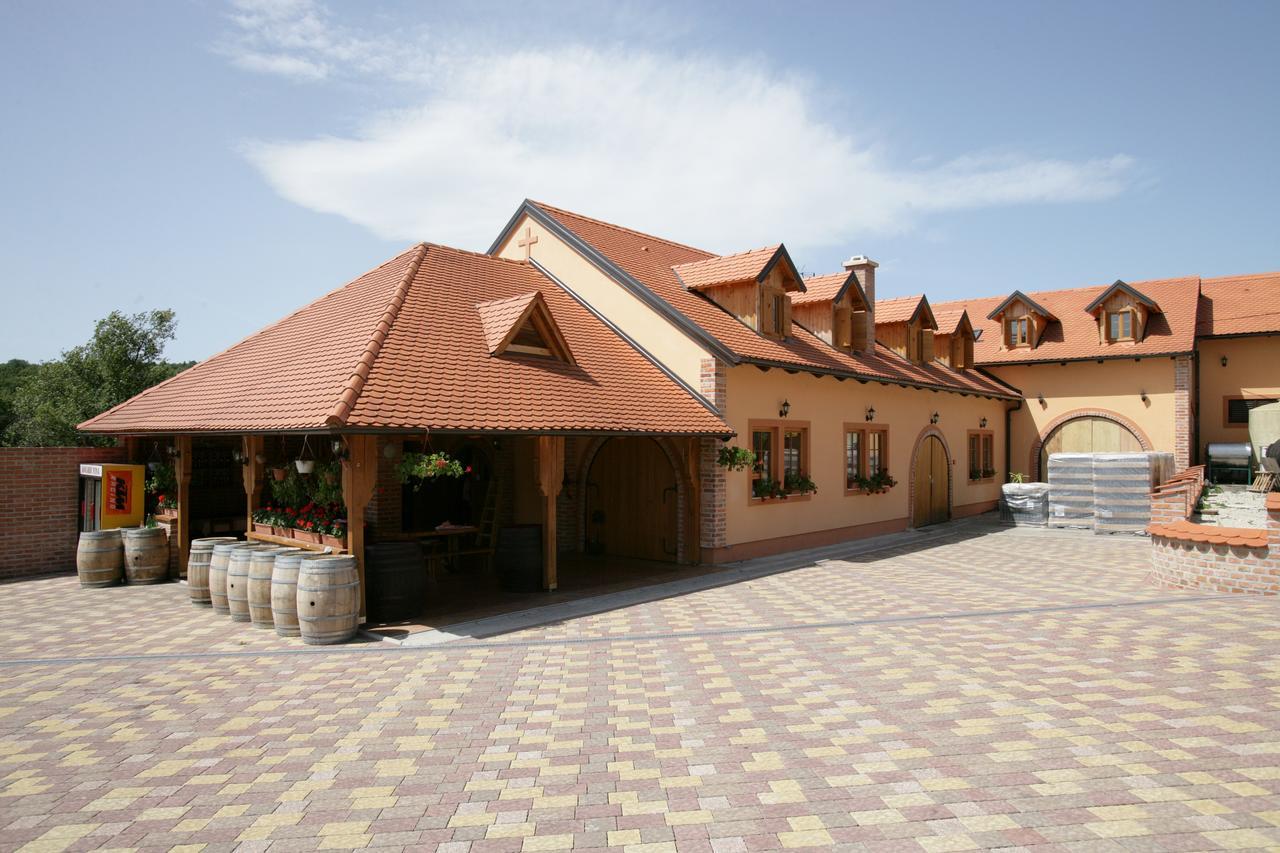 B&B Kolaric Jastrebarsko Buitenkant foto